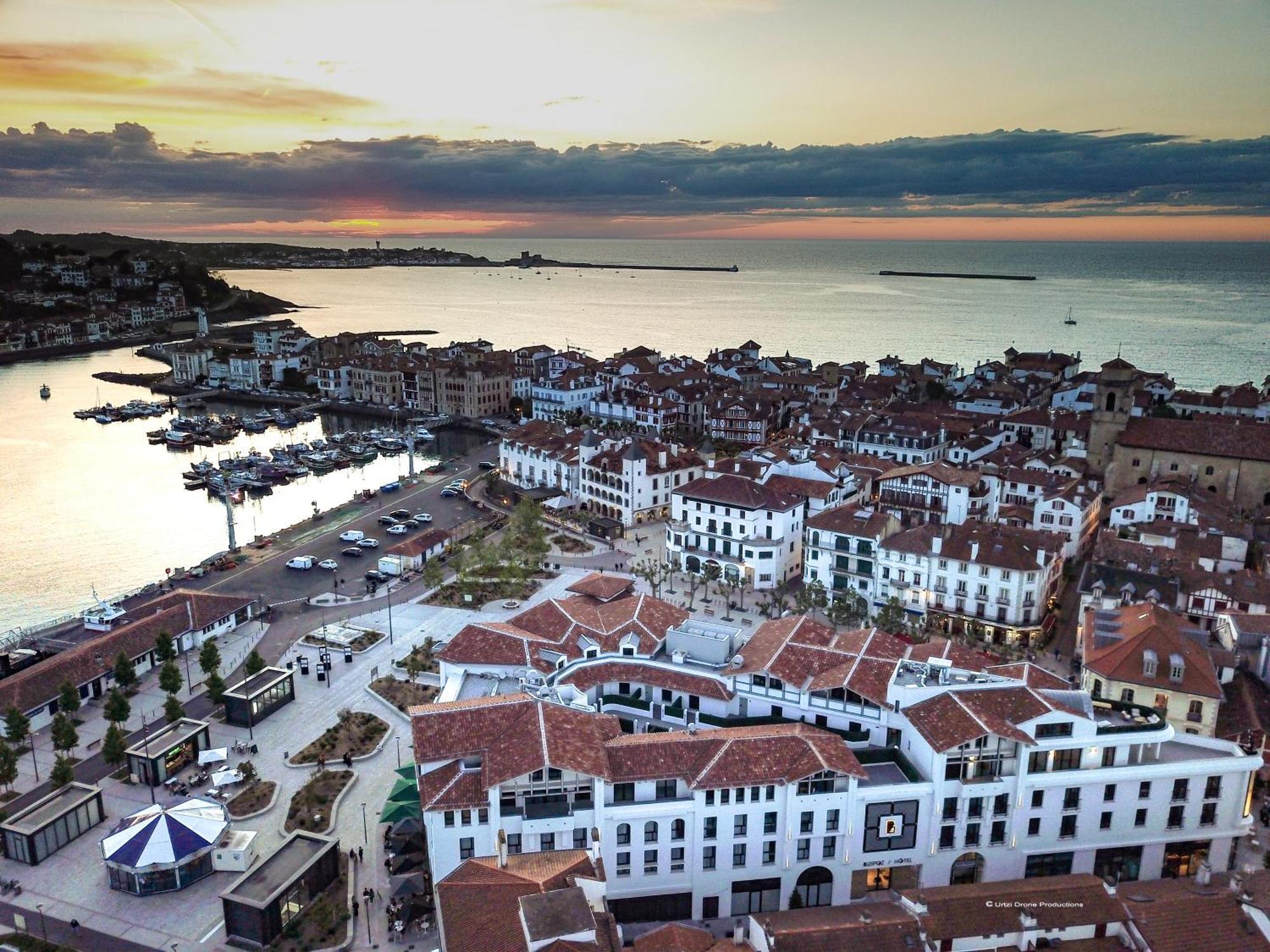 Bizipoz Hotel Saint-Jean-de-Luz Exterior photo