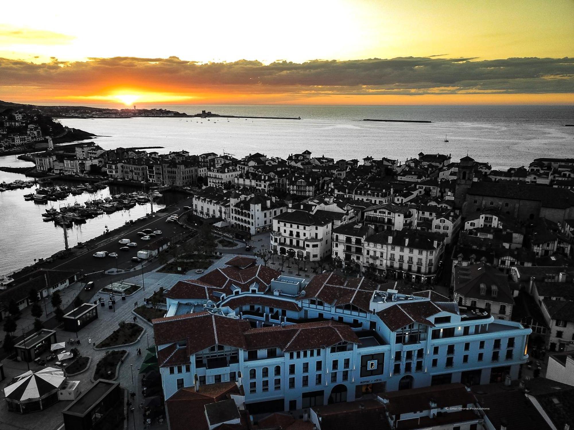 Bizipoz Hotel Saint-Jean-de-Luz Exterior photo